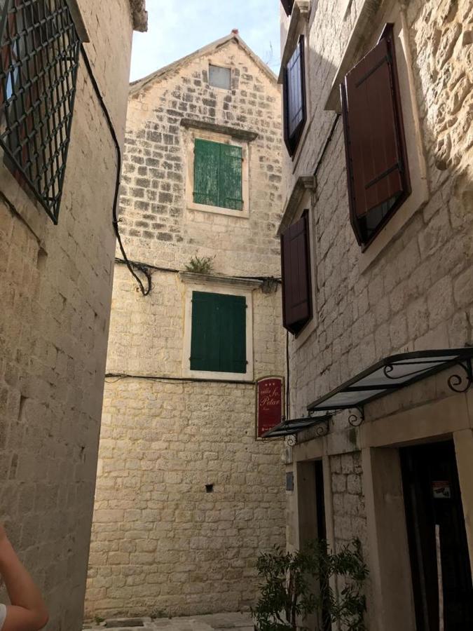 Old Town Apartments Trogir - Free Parking ภายนอก รูปภาพ