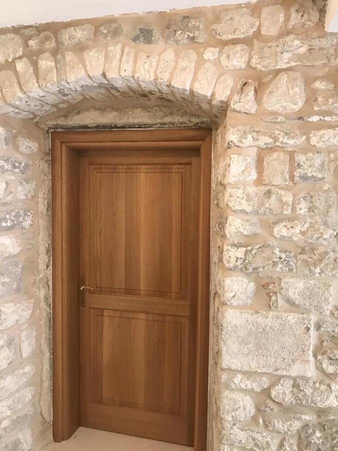Old Town Apartments Trogir - Free Parking ภายนอก รูปภาพ