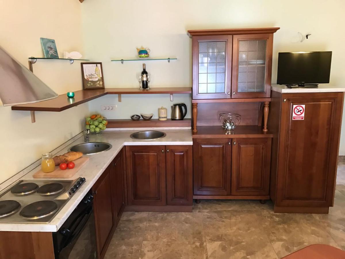 Old Town Apartments Trogir - Free Parking ภายนอก รูปภาพ