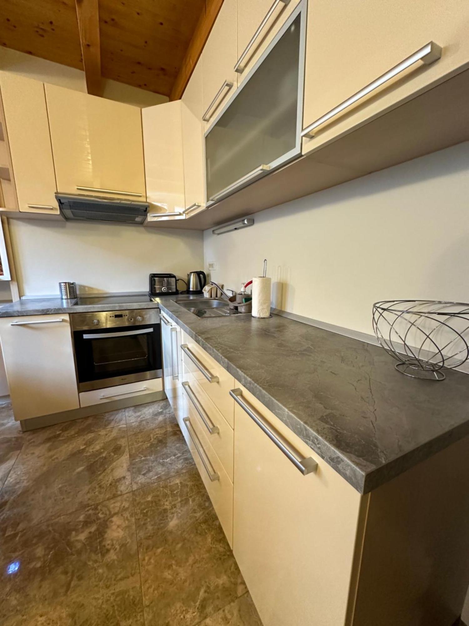Old Town Apartments Trogir - Free Parking ภายนอก รูปภาพ