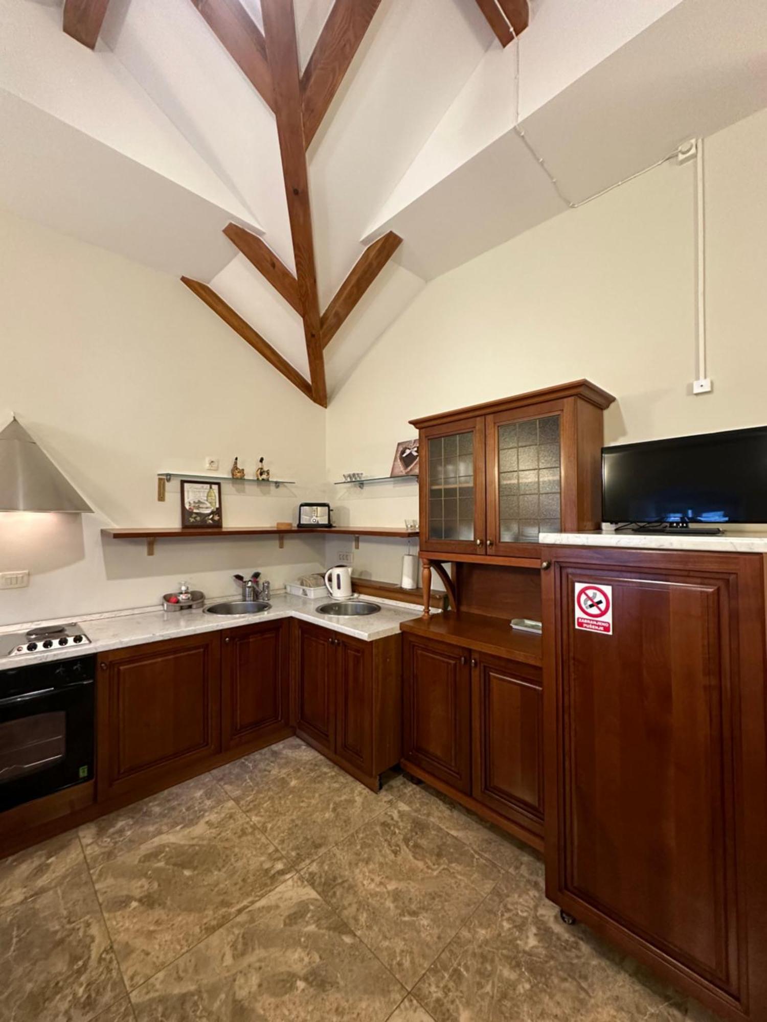 Old Town Apartments Trogir - Free Parking ภายนอก รูปภาพ